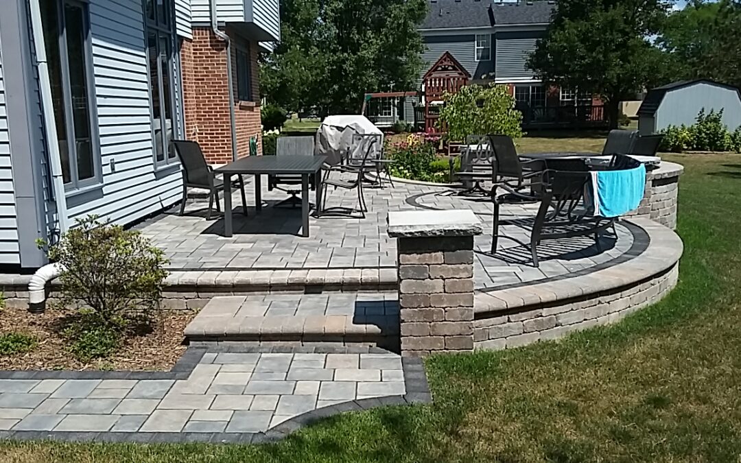 10 Ideas for Landscaping Property Lines